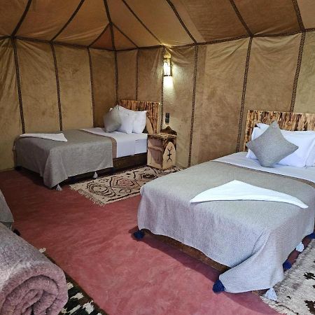 Blue Sky Luxury Camp Hotel Merzouga Bagian luar foto